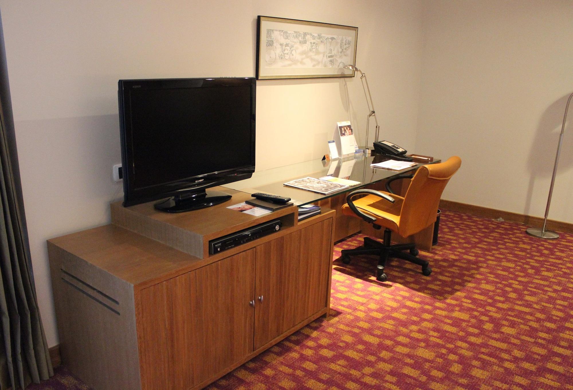 Dusit Princess Srinakarin Bangkok Ngoại thất bức ảnh