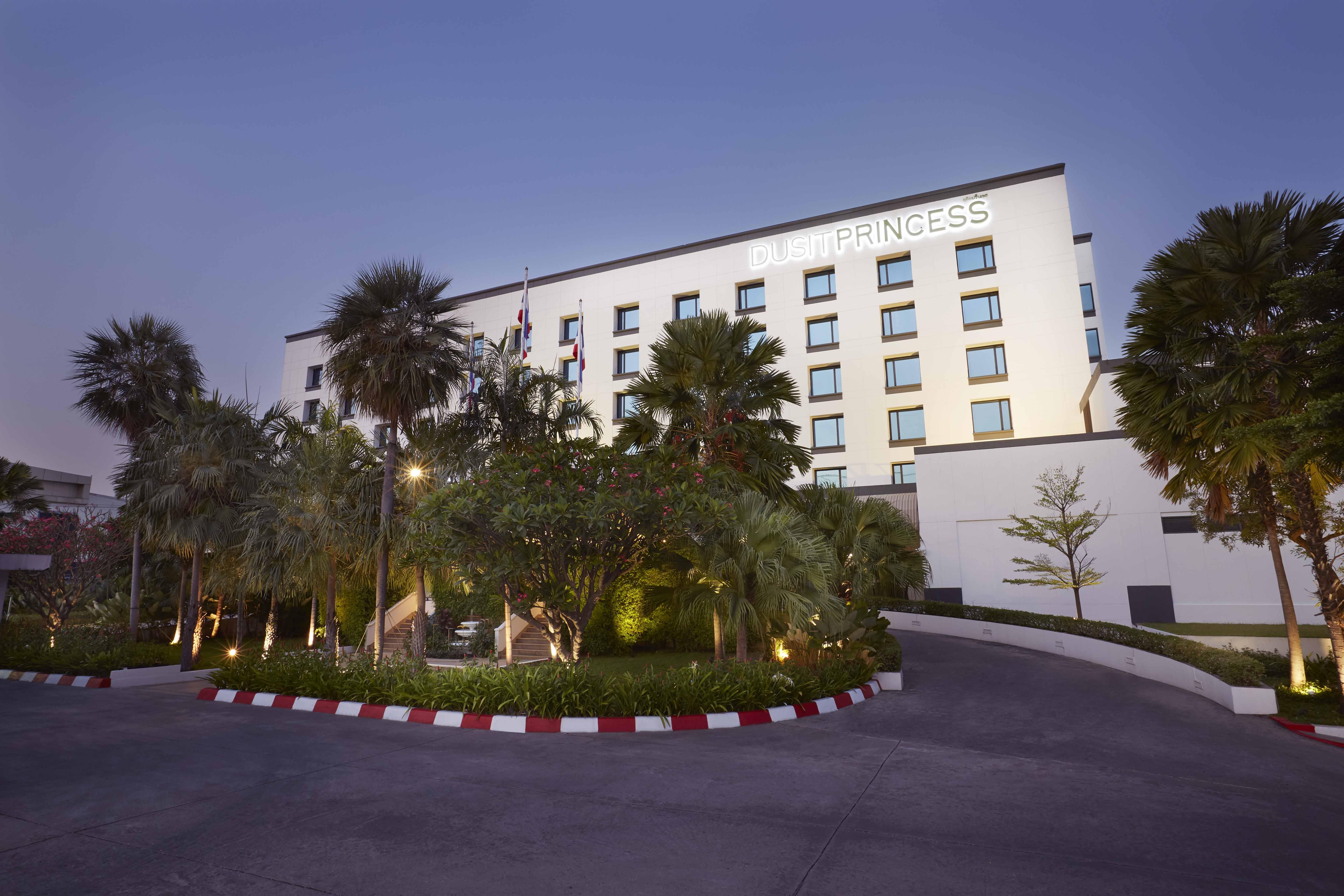 Dusit Princess Srinakarin Bangkok Ngoại thất bức ảnh
